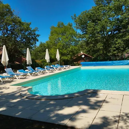 Cosy Au Pour 6 Avec Piscine Et Wi-fi, Proche Souillac - Fr-1-828-3