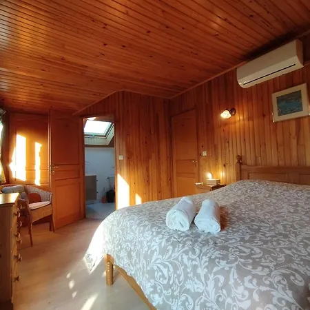 Chalet Cosy Au Pour 6 Avec Piscine Et Wi-fi, Proche Souillac - Fr-1-828-3