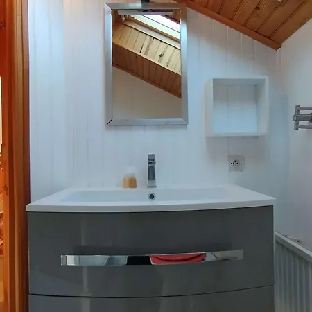 Horská chata Cosy Au Pour 6 Avec Piscine Et Wi-fi, Proche Souillac - Fr-1-828-3 Lachapelle-Auzac