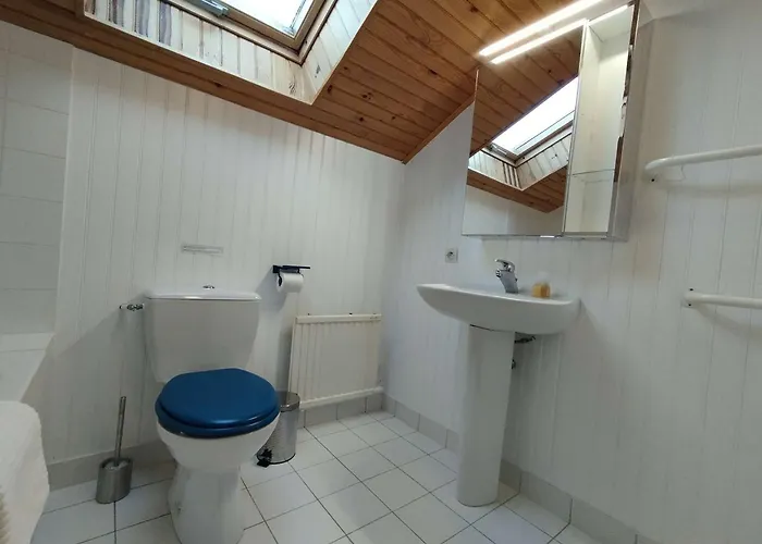 Cosy Au Pour 6 Avec Piscine Et Wi-fi, Proche Souillac - Fr-1-828-3 Chalet *