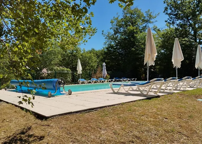 Cosy Au Pour 6 Avec Piscine Et Wi-fi, Proche Souillac - Fr-1-828-3 Chalet Lachapelle-Auzac